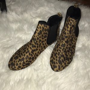Old navy leopard print booties